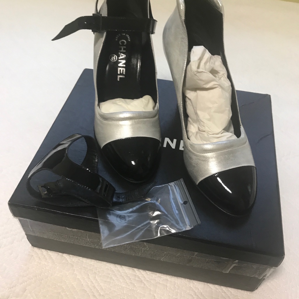 Chanel Pump